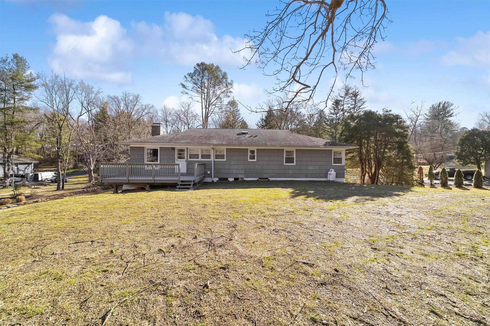 16 Garey Drive, Chappaqua, New York image 42