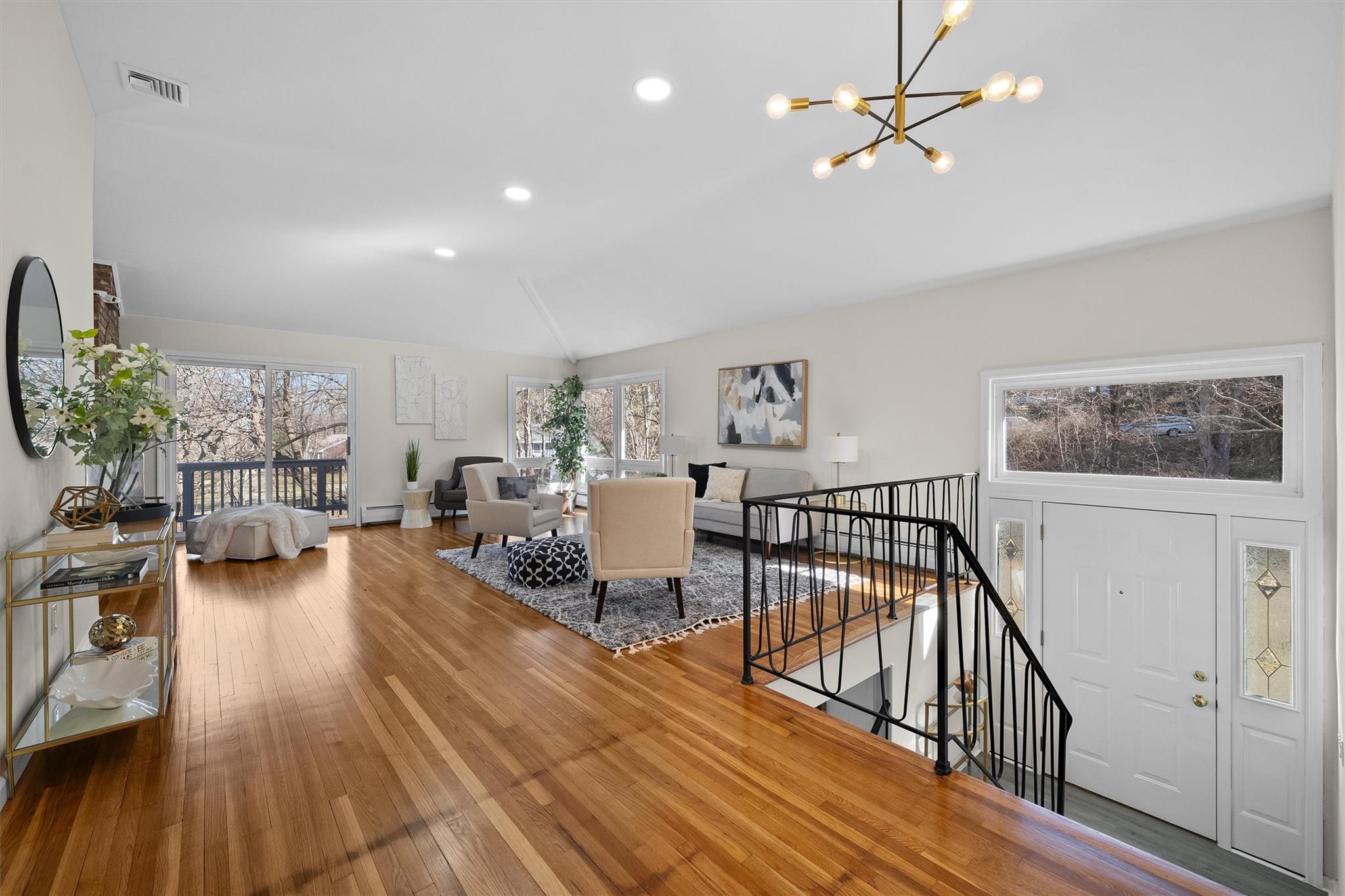 16 Garey Drive, Chappaqua, New York image 5