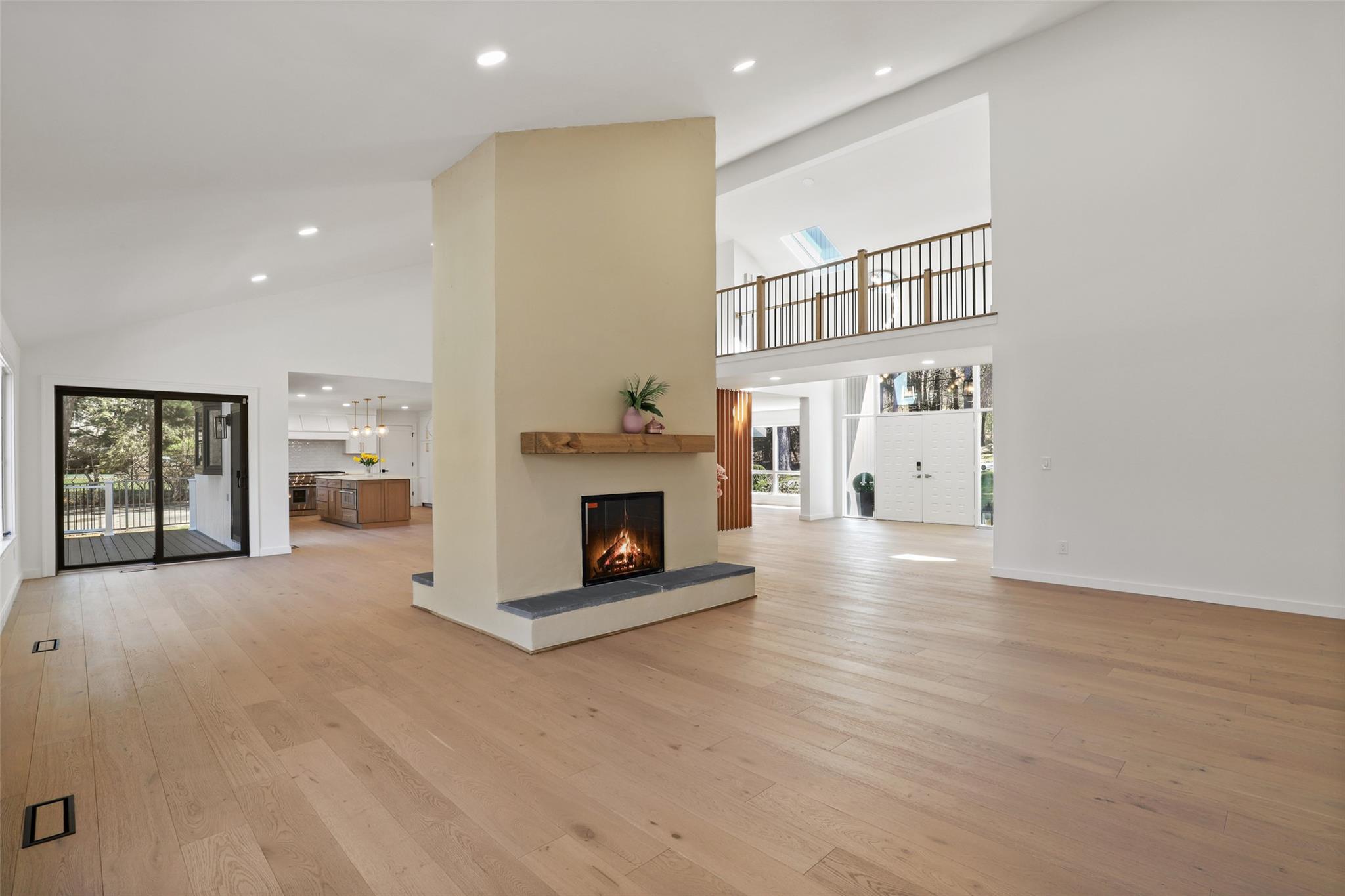25 Round Hill Road, Armonk, New York image 9