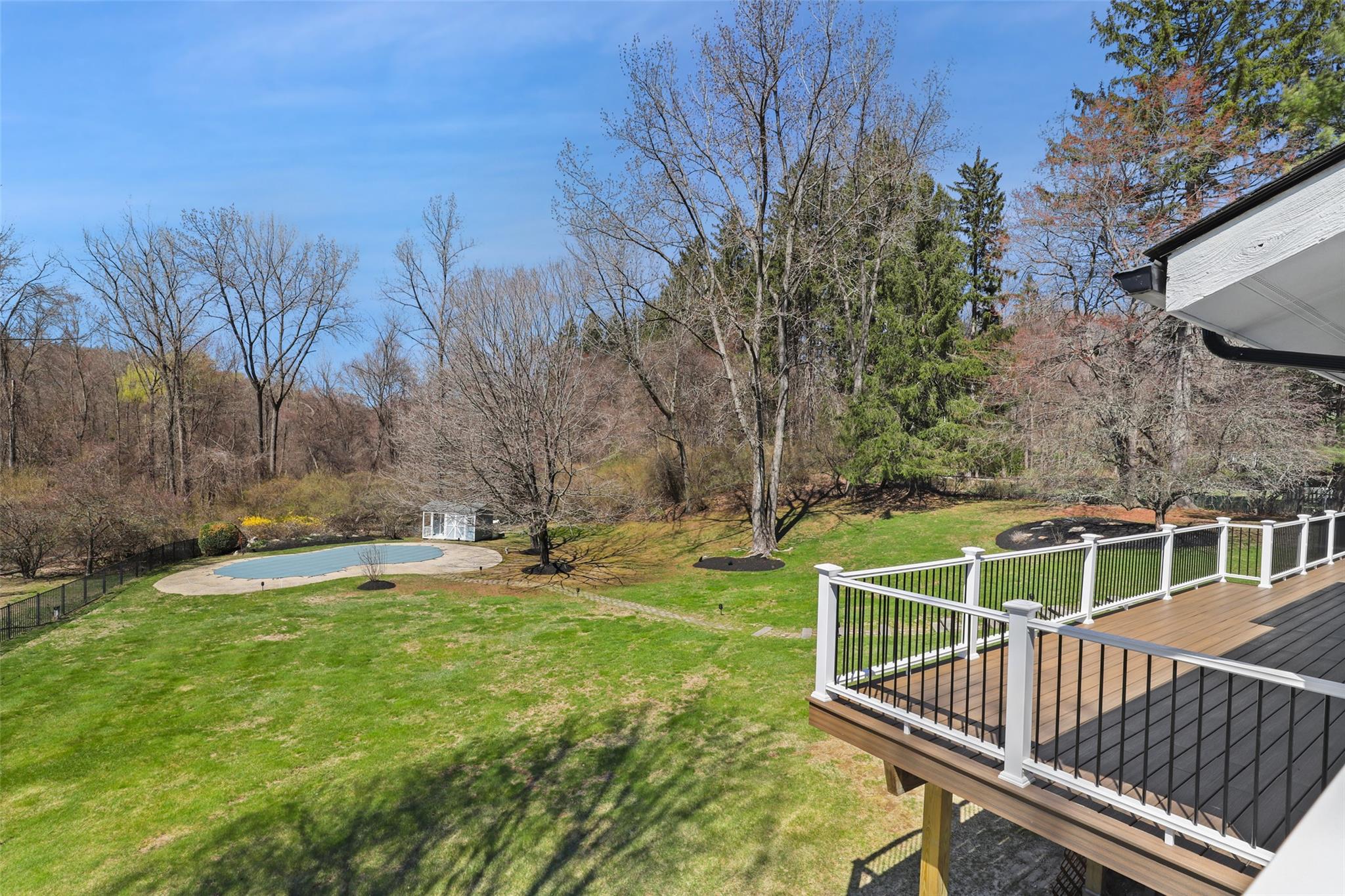 25 Round Hill Road, Armonk, New York image 19