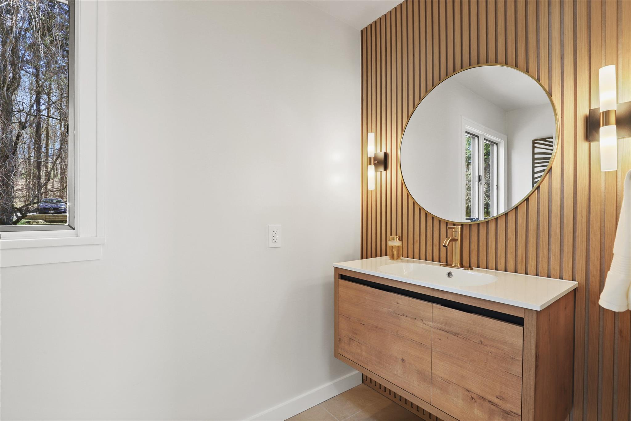 25 Round Hill Road, Armonk, New York image 14