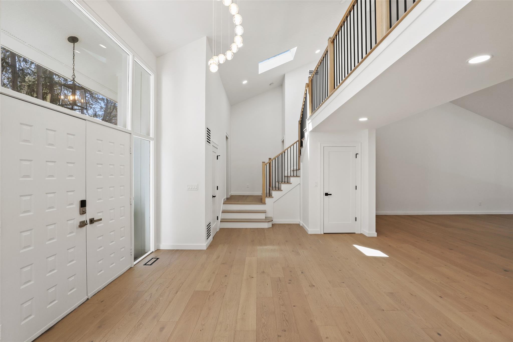 25 Round Hill Road, Armonk, New York image 7