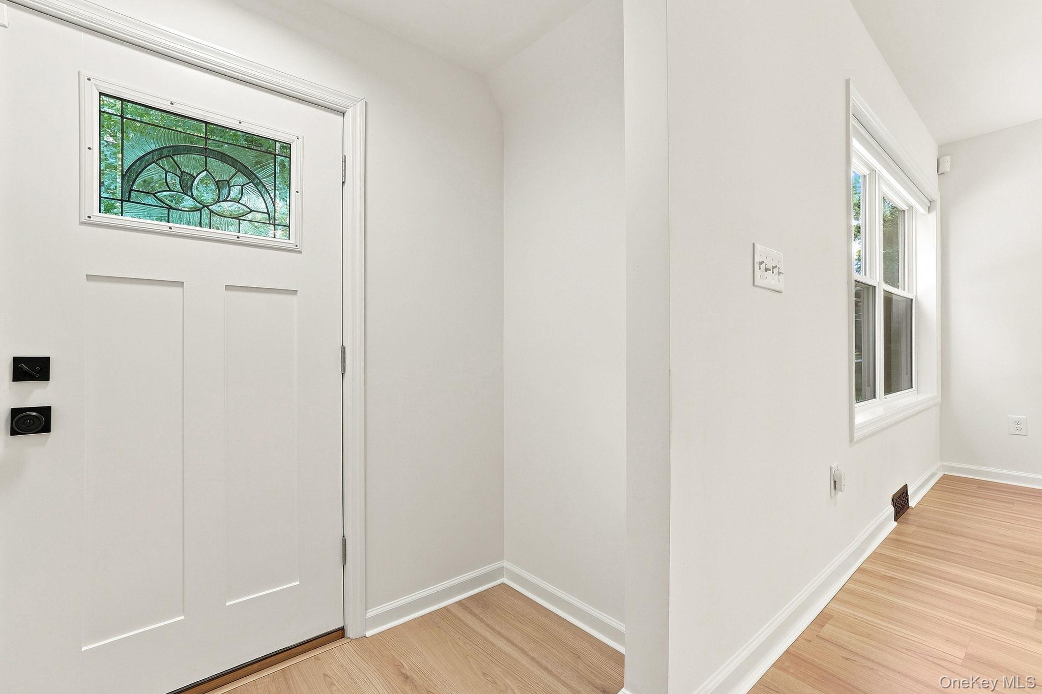 32 Red Oaks Mill Road