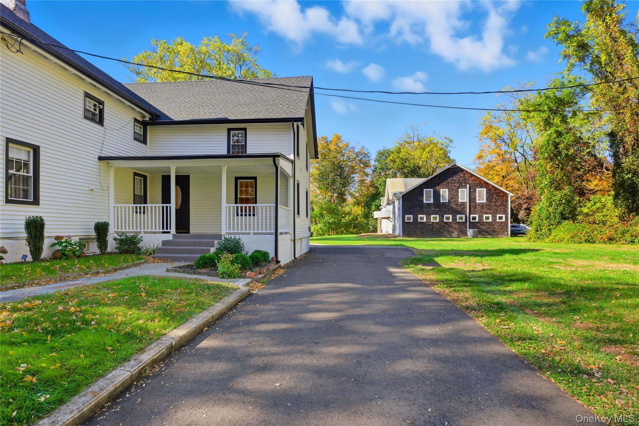39 Cox Avenue
