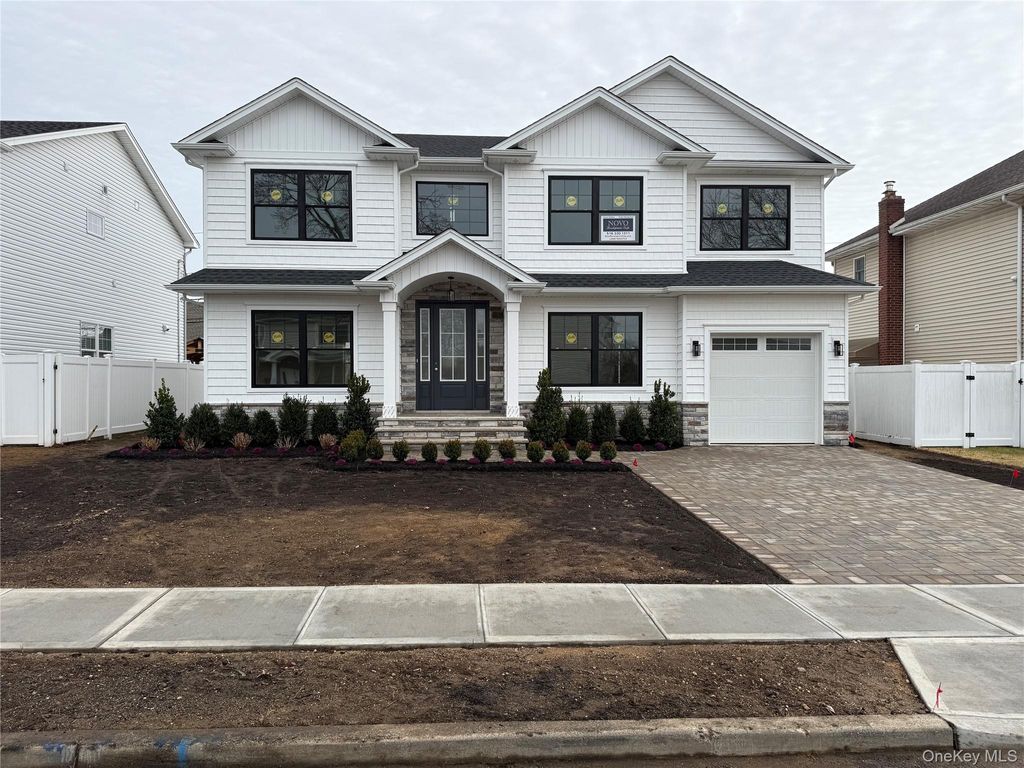 Photo of 348 Fairway Drive, Franklin Square, NY 11010 (MLS # 951861)
