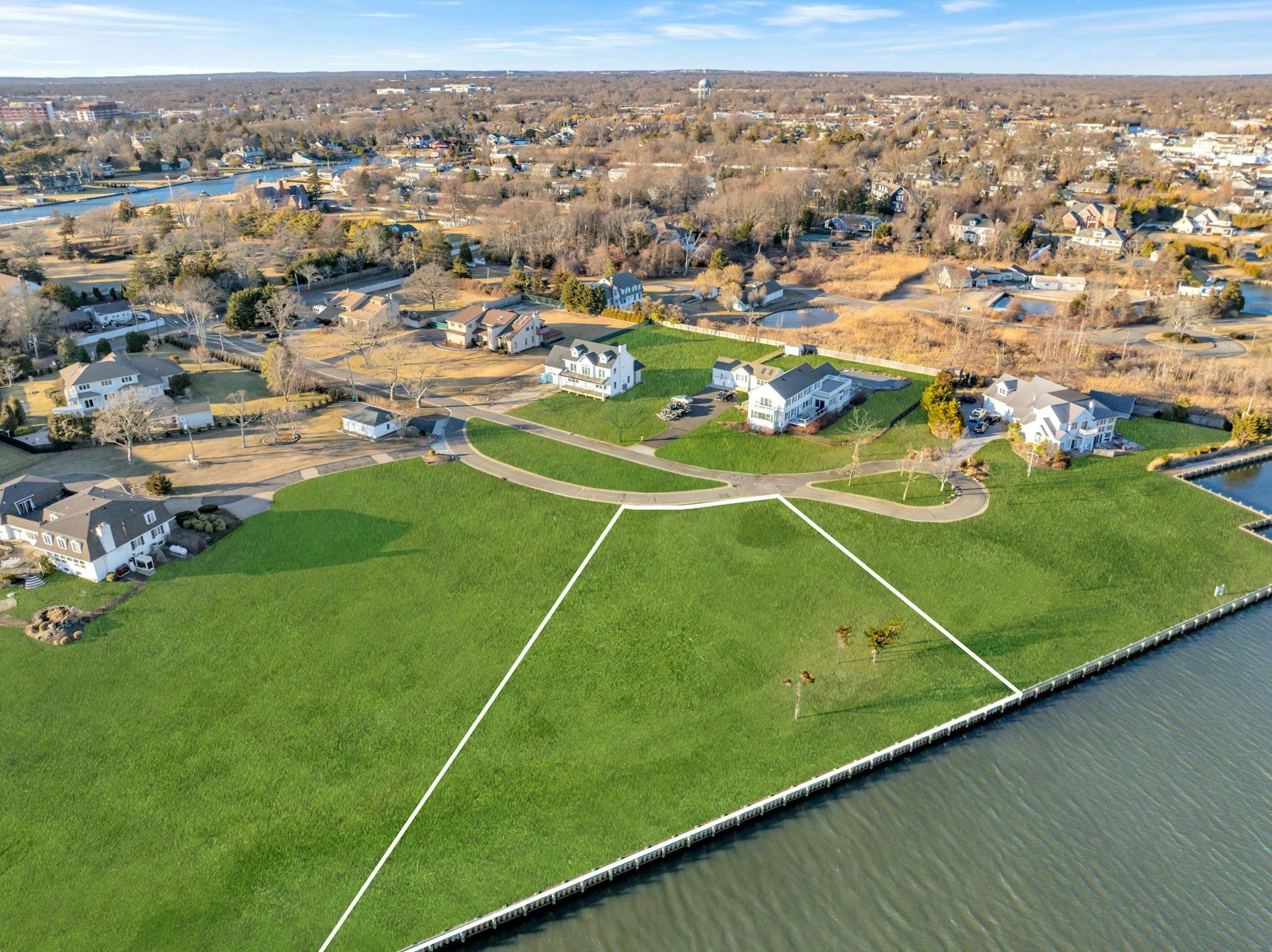 Lot 5 Overlea Court, Bay Shore, New York image 3