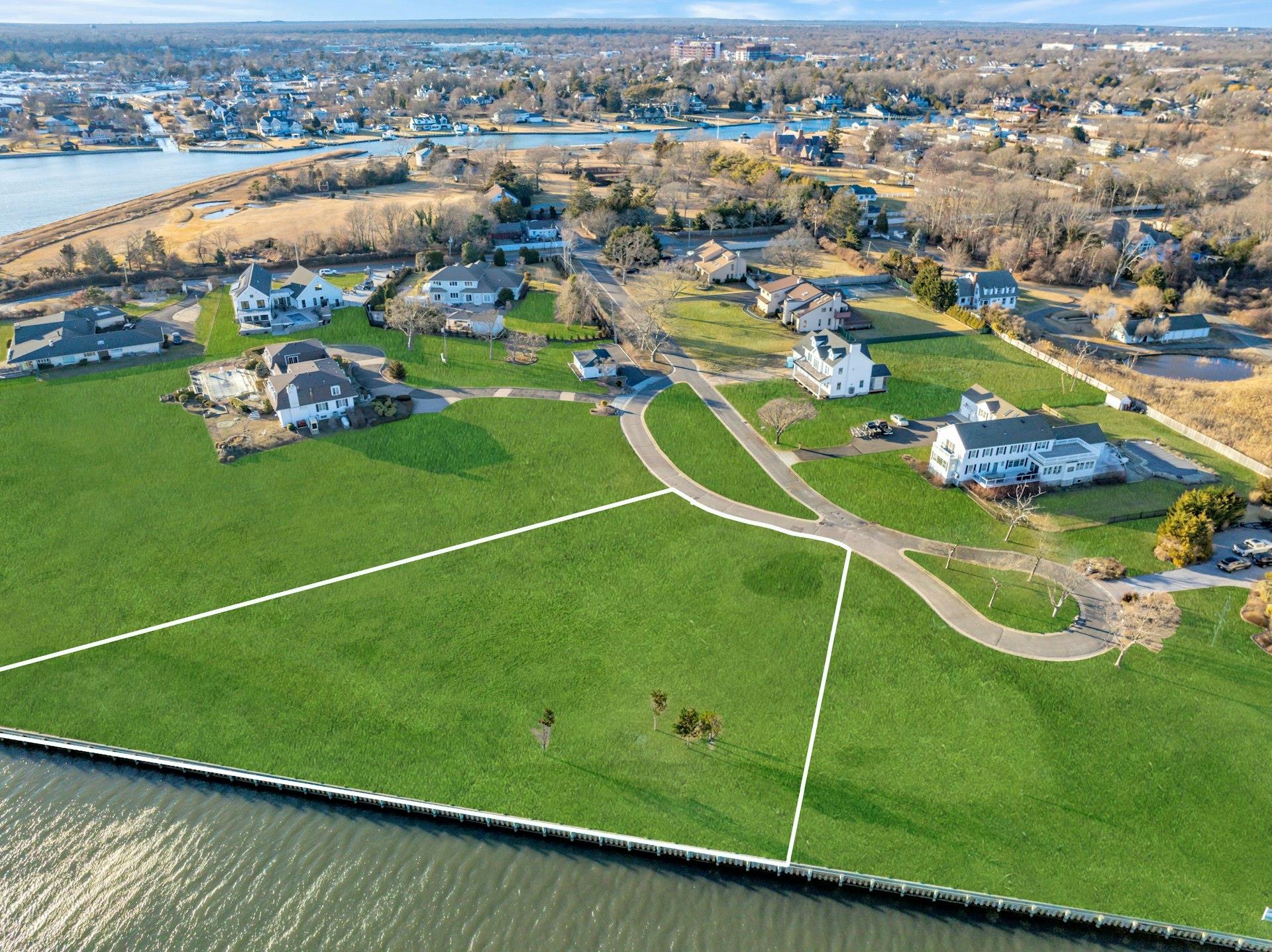 Lot 5 Overlea Court, Bay Shore, New York image 4