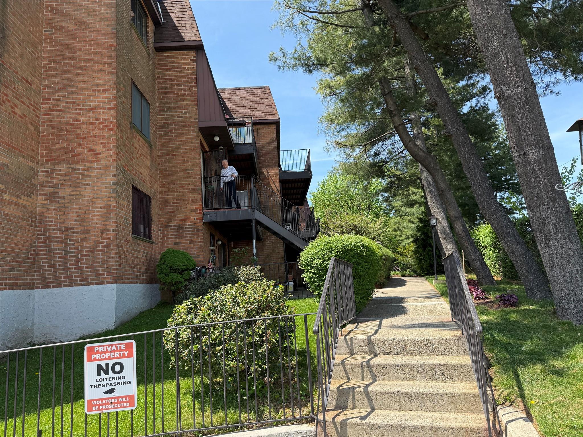 74-49 Calamus Circle #3RD FL, Elmhurst, New York image 4