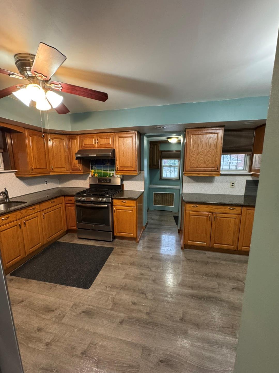 19-11 147th St