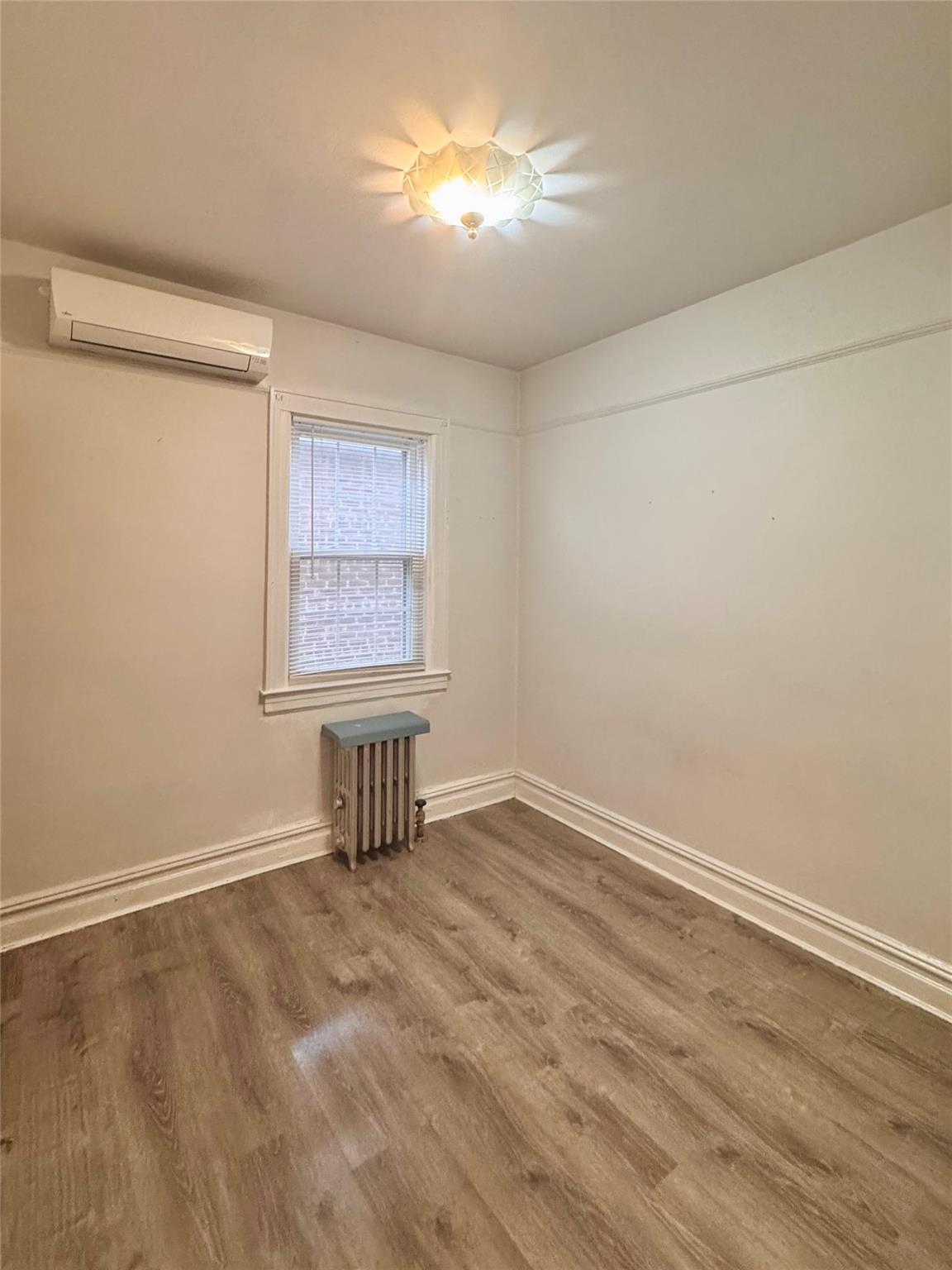 19-11 147th St St, Flushing, New York image 11