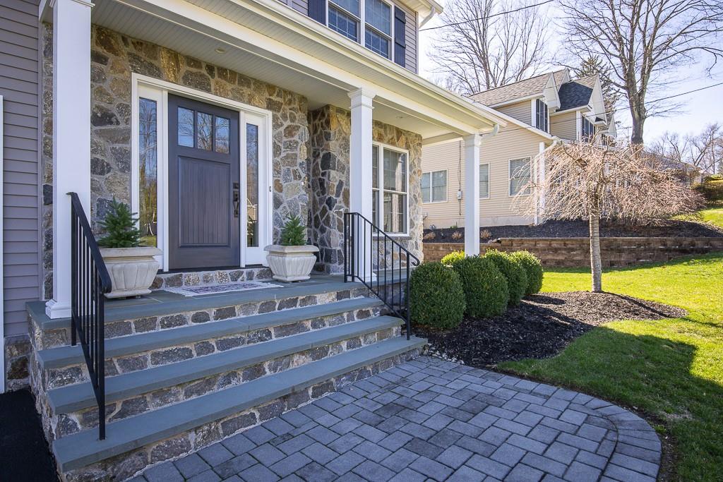 104 S Reld Drive, Pearl River, New York image 3