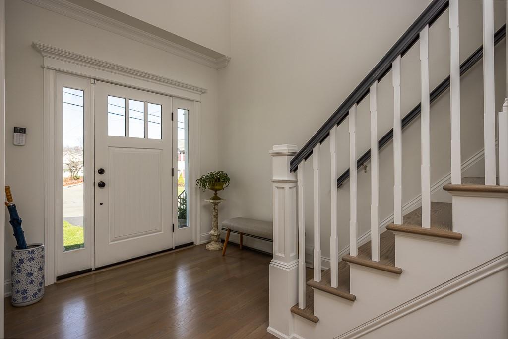 104 S Reld Drive, Pearl River, New York image 4