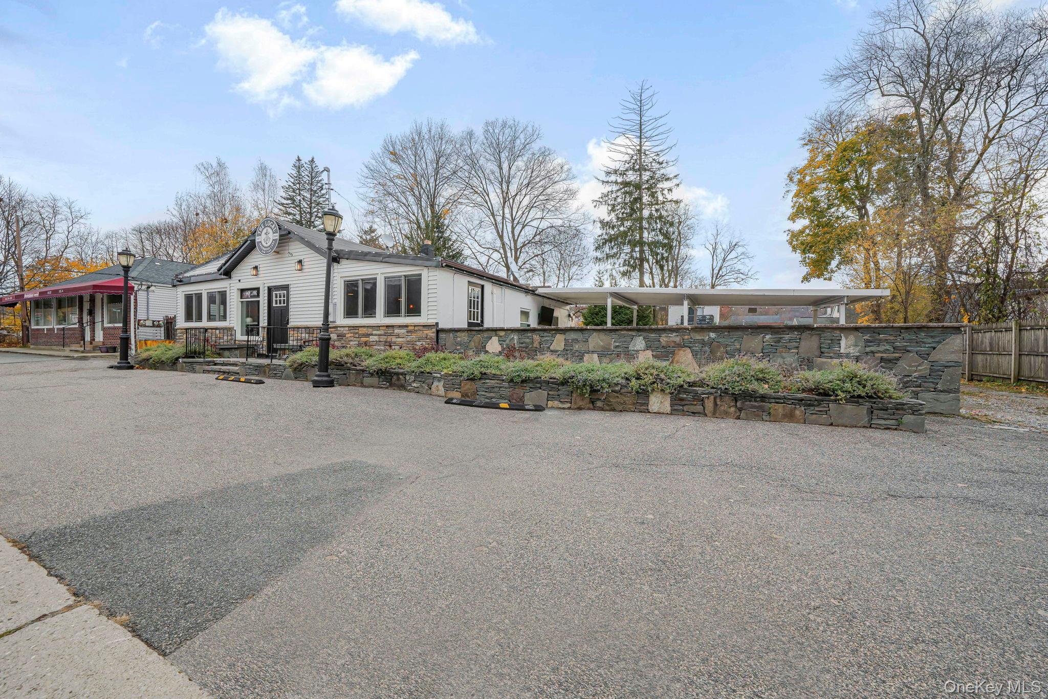 112 Windermere Avenue