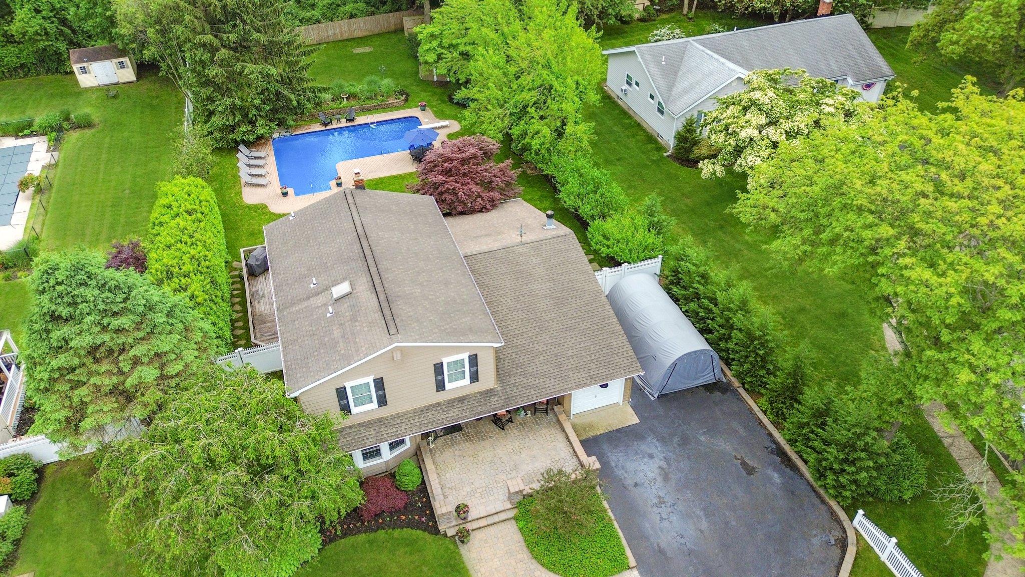 18 Placid Court, Holbrook, New York image 47