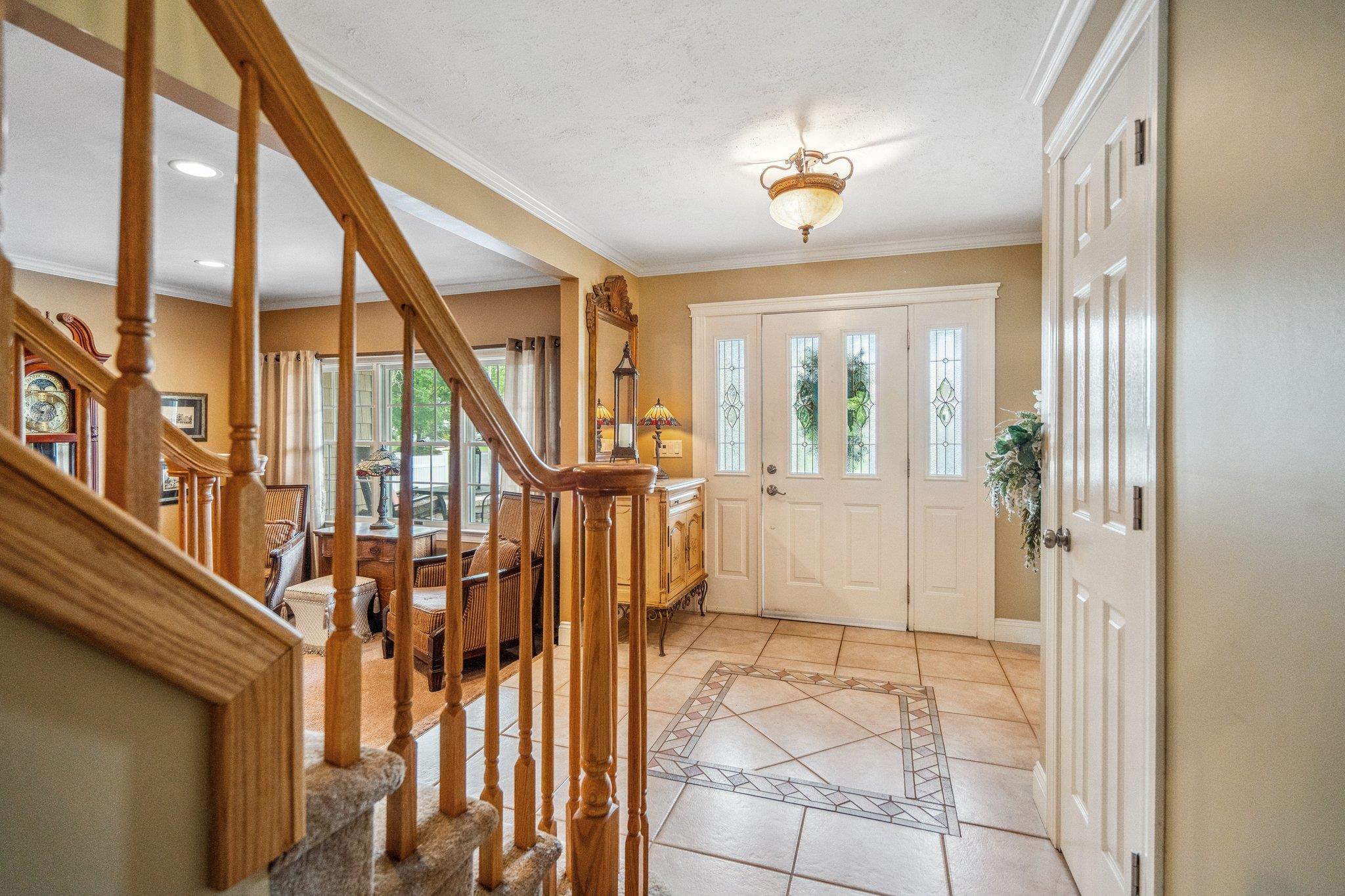 18 Placid Court, Holbrook, New York image 10