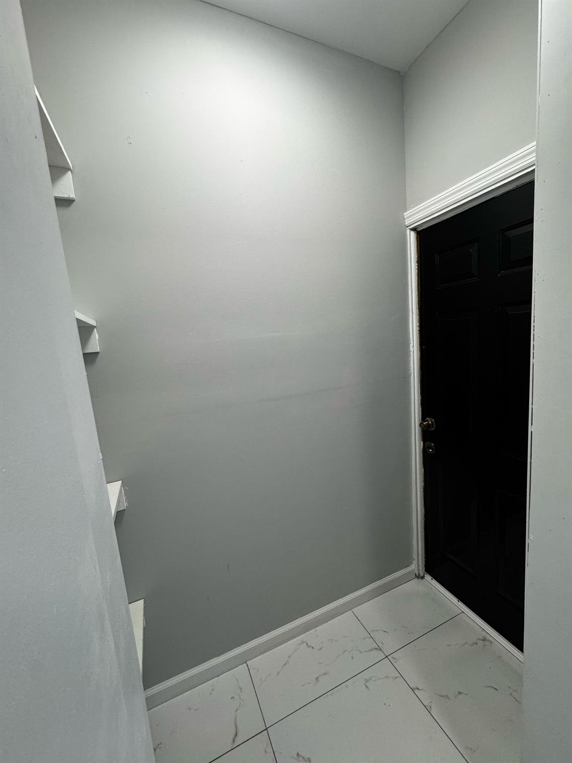 8989 Vanderveer Street, Jamaica, New York image 10