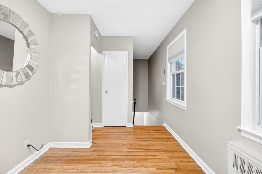 Photo of 3 Fieldstone Drive #88, Hartsdale, NY 10530 (MLS # 939578)