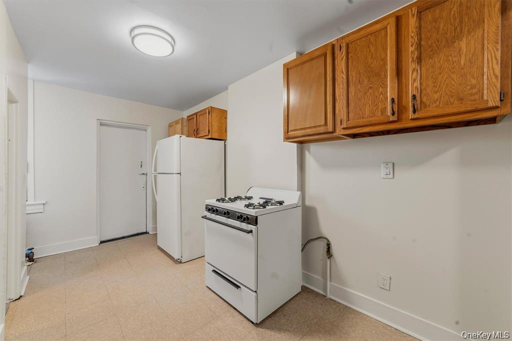 158 Willow Street 4B