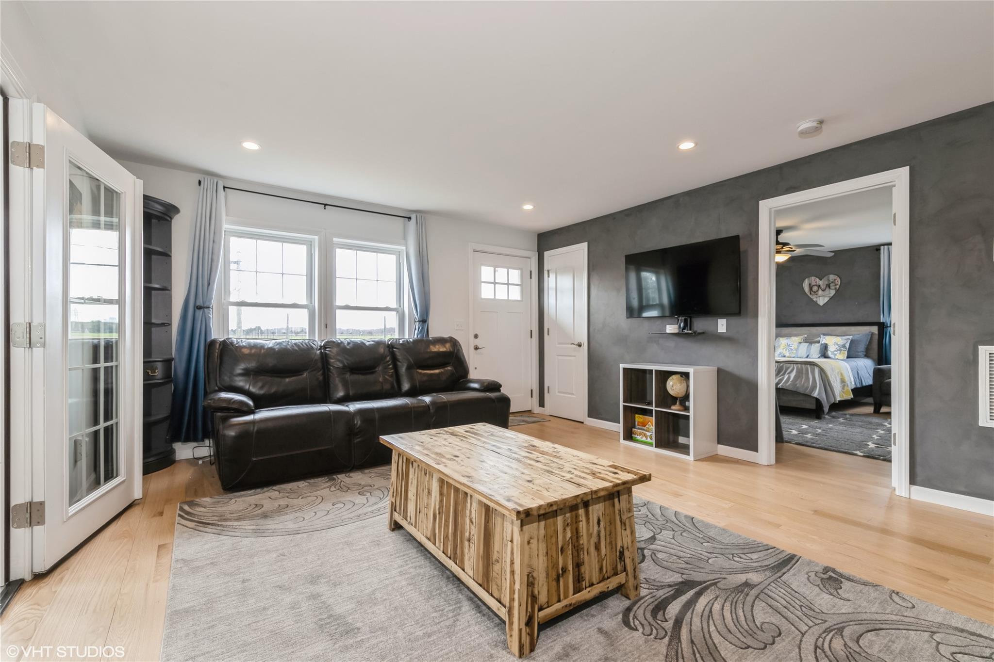 4100 Youngs Avenue, Southold, New York image 6