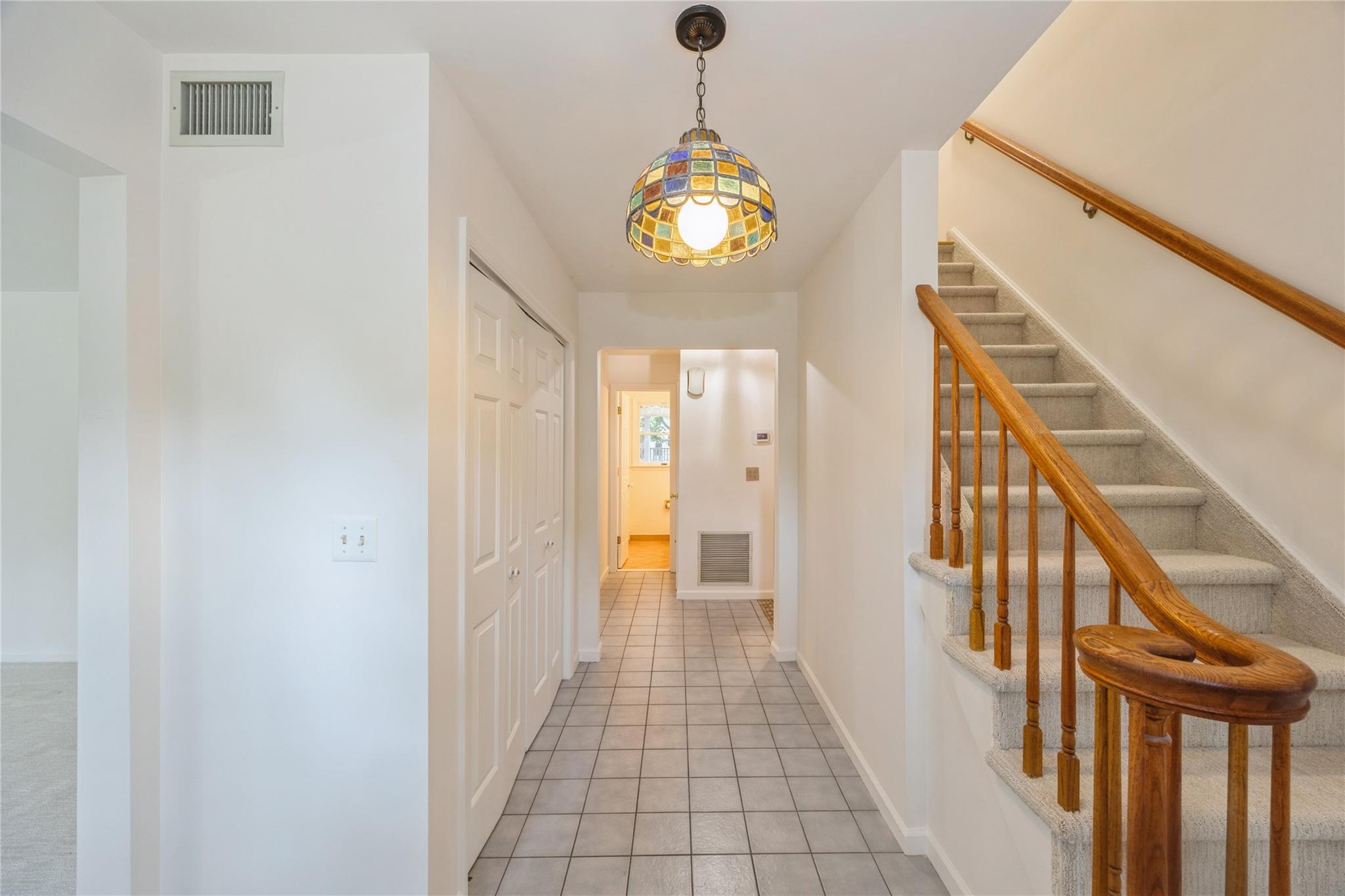 3 Benjamin Court #A, Ardsley, Florida image 2