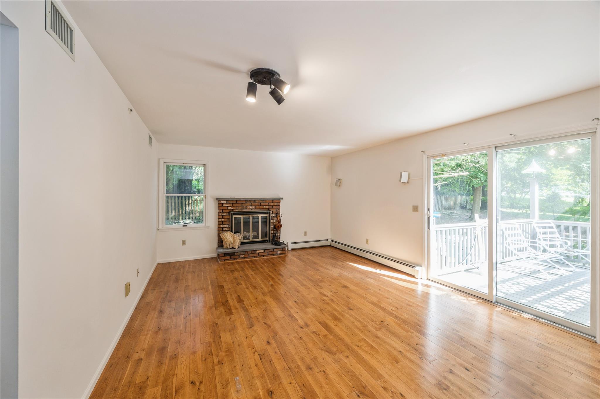 3 Benjamin Court #A, Ardsley, Florida image 12
