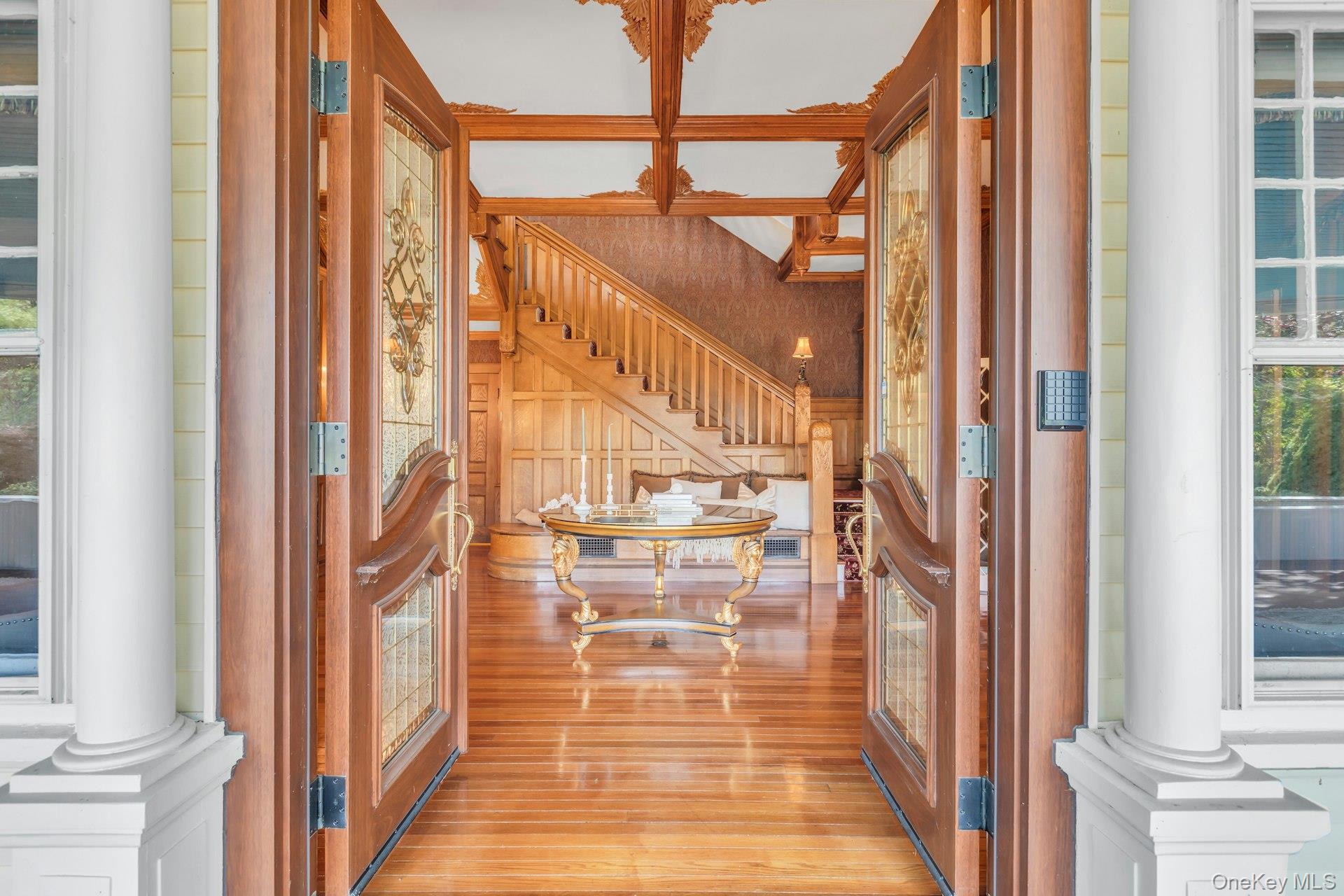 661 Middle Road