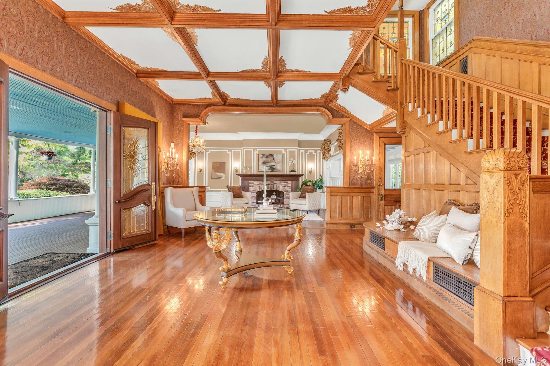 661 Middle Road