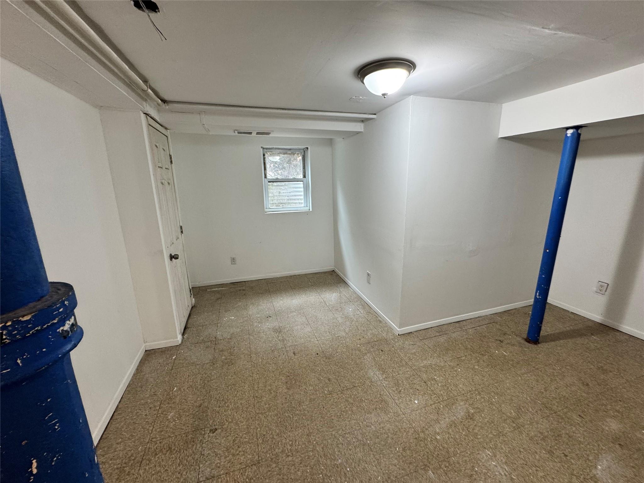 214 Lawrence Street, Uniondale, New York image 17