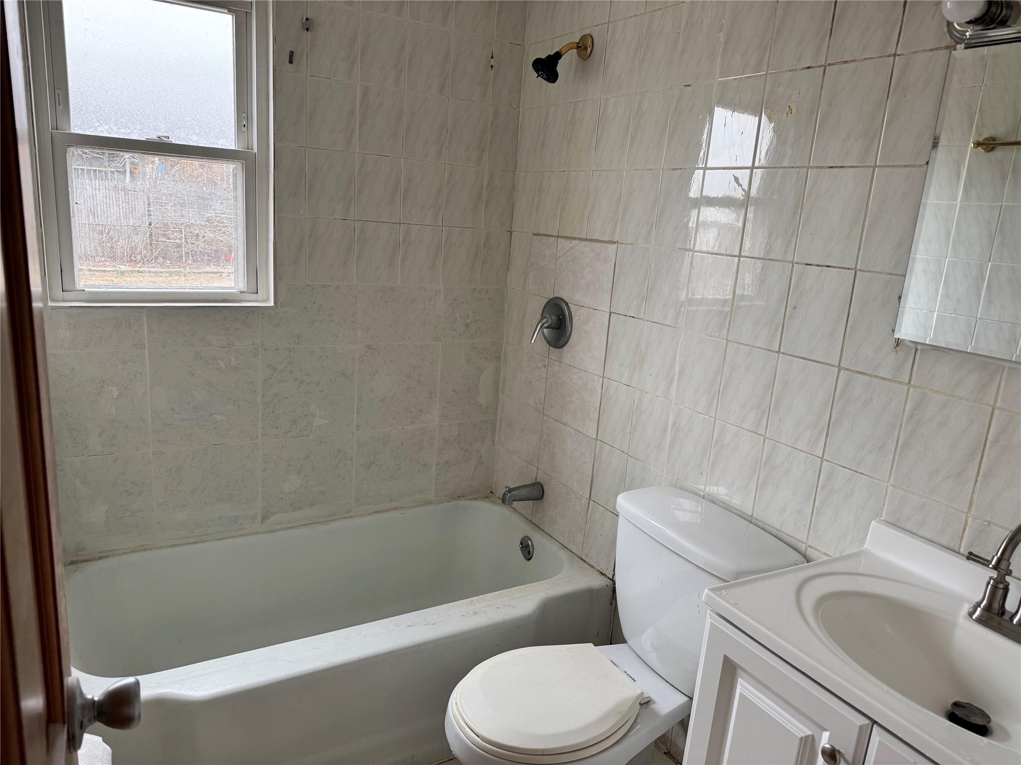 214 Lawrence Street, Uniondale, New York image 12