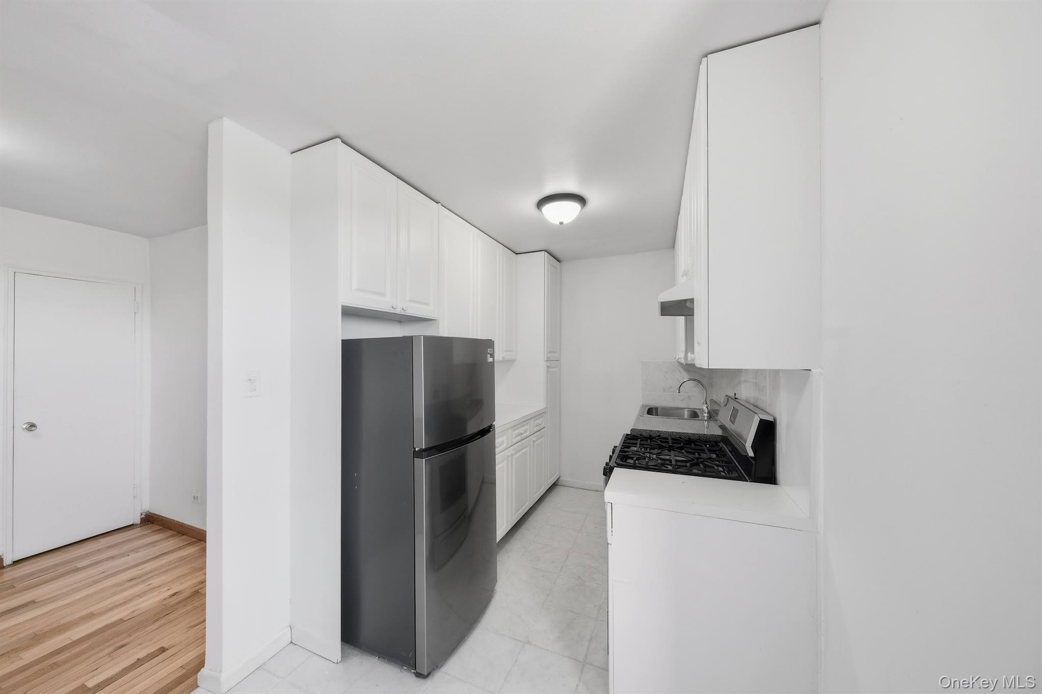 2525 Nostrand Avenue 5S