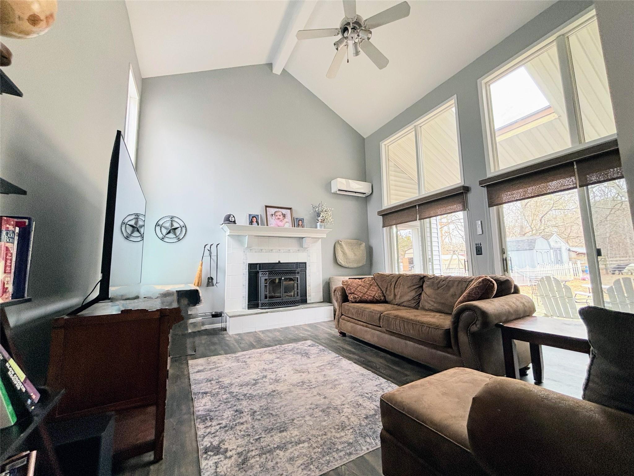 357 Woodland Avenue, Manorville, New York image 8