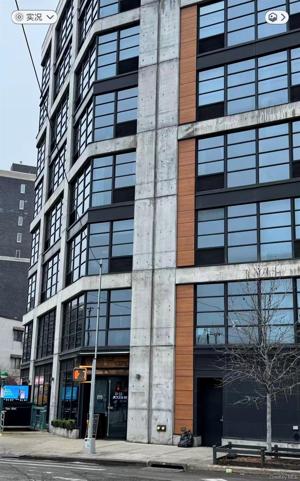 13-33 Jackson Avenue