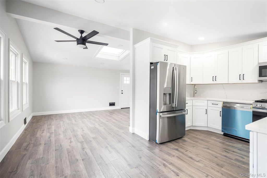 Photo of 78 Sameul Street, Ronkonkoma, NY 11779 (MLS # 968955)