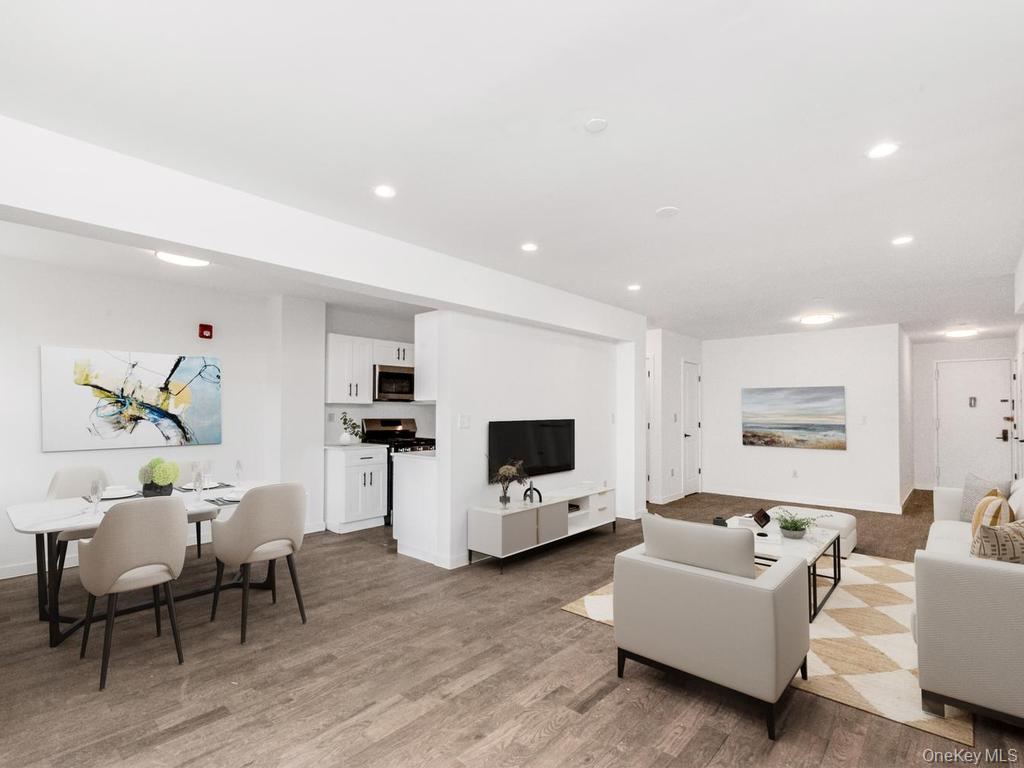 671 Bronx River Road 6L