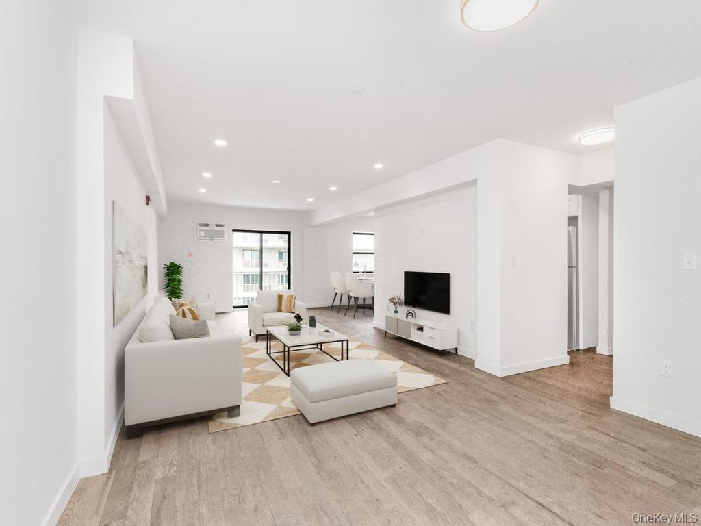 671 Bronx River Road 6L