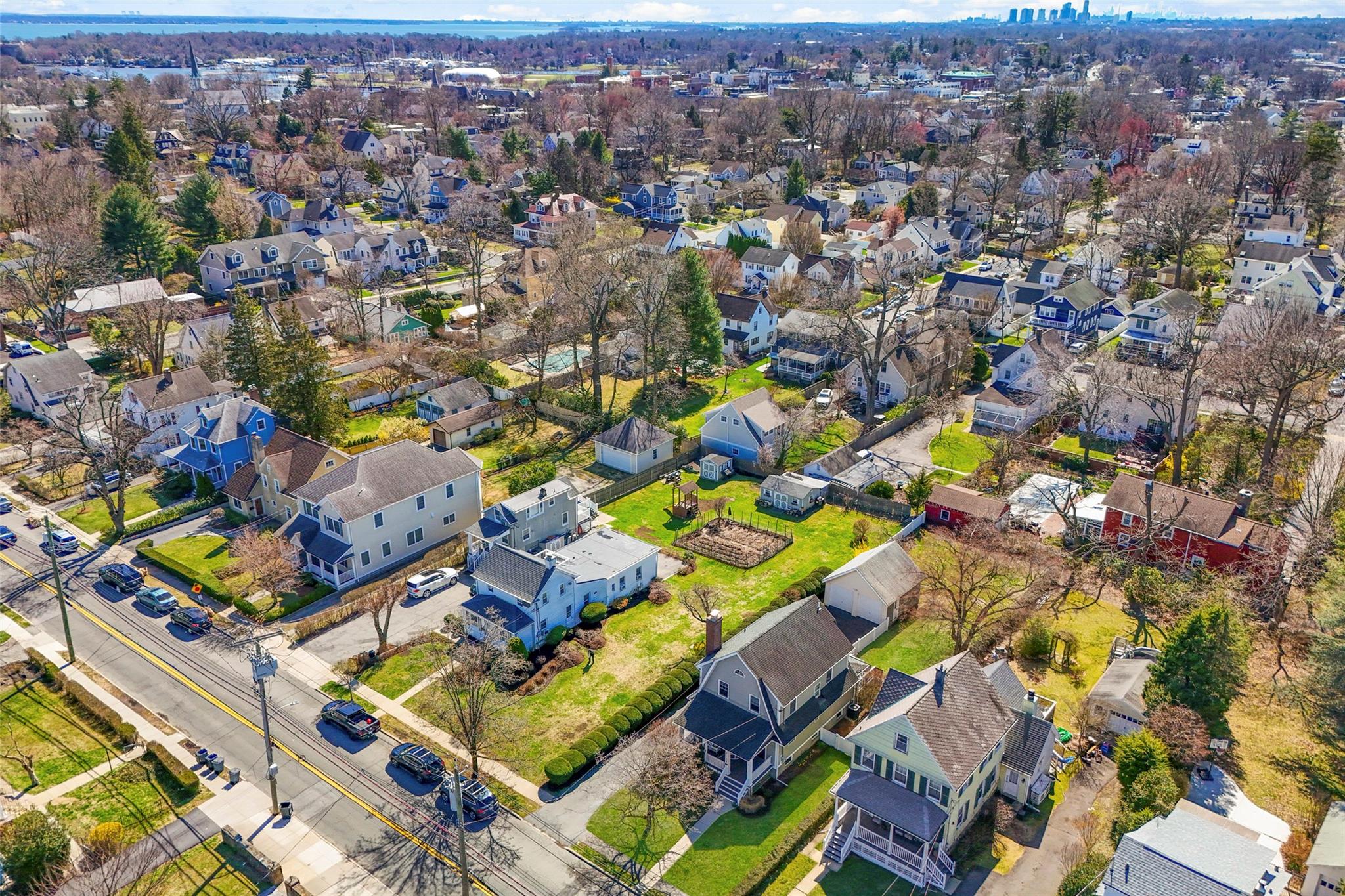 428 N Barry Avenue, Mamaroneck, New York image 22