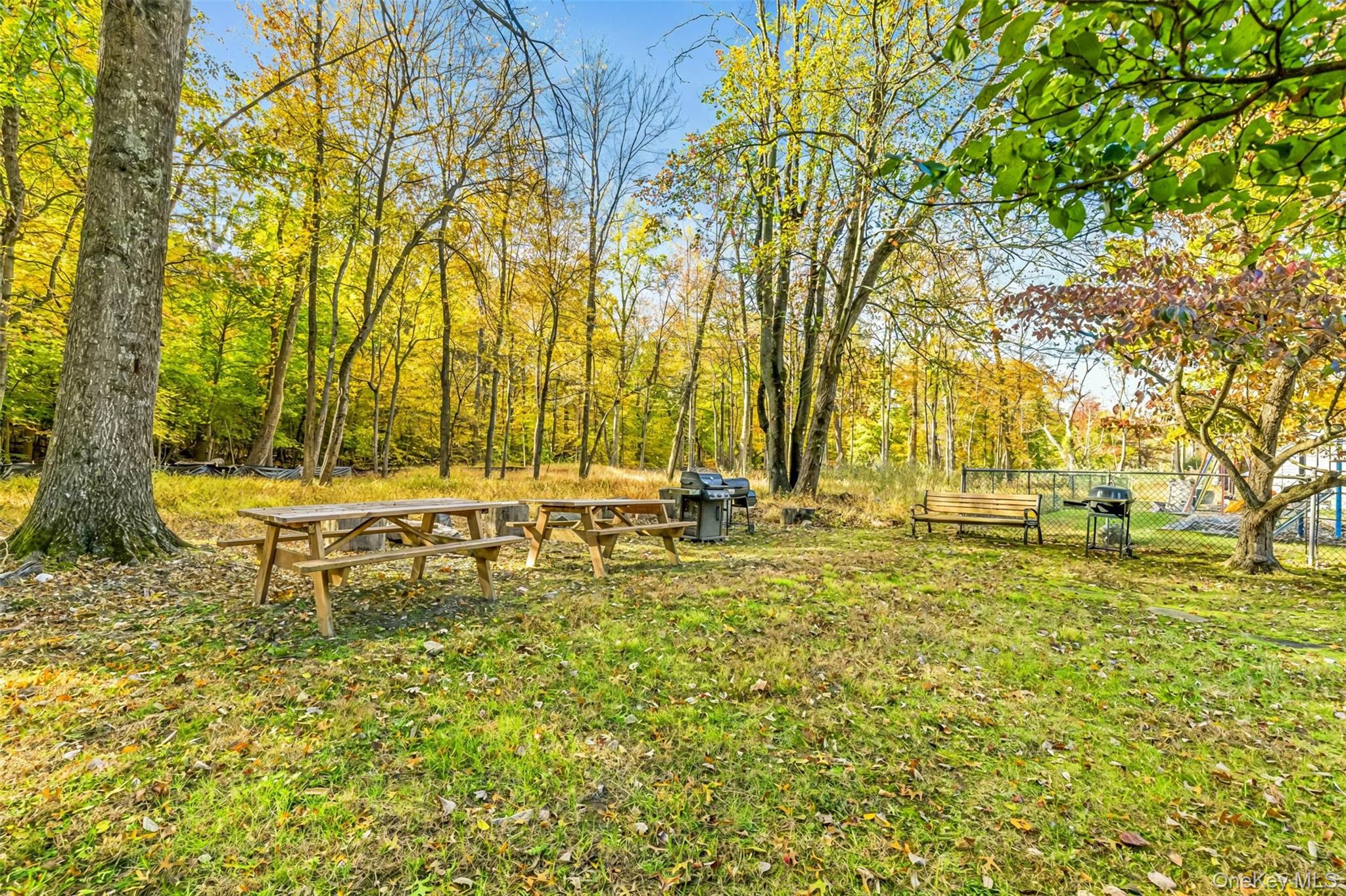 25 Old Jackson Avenue