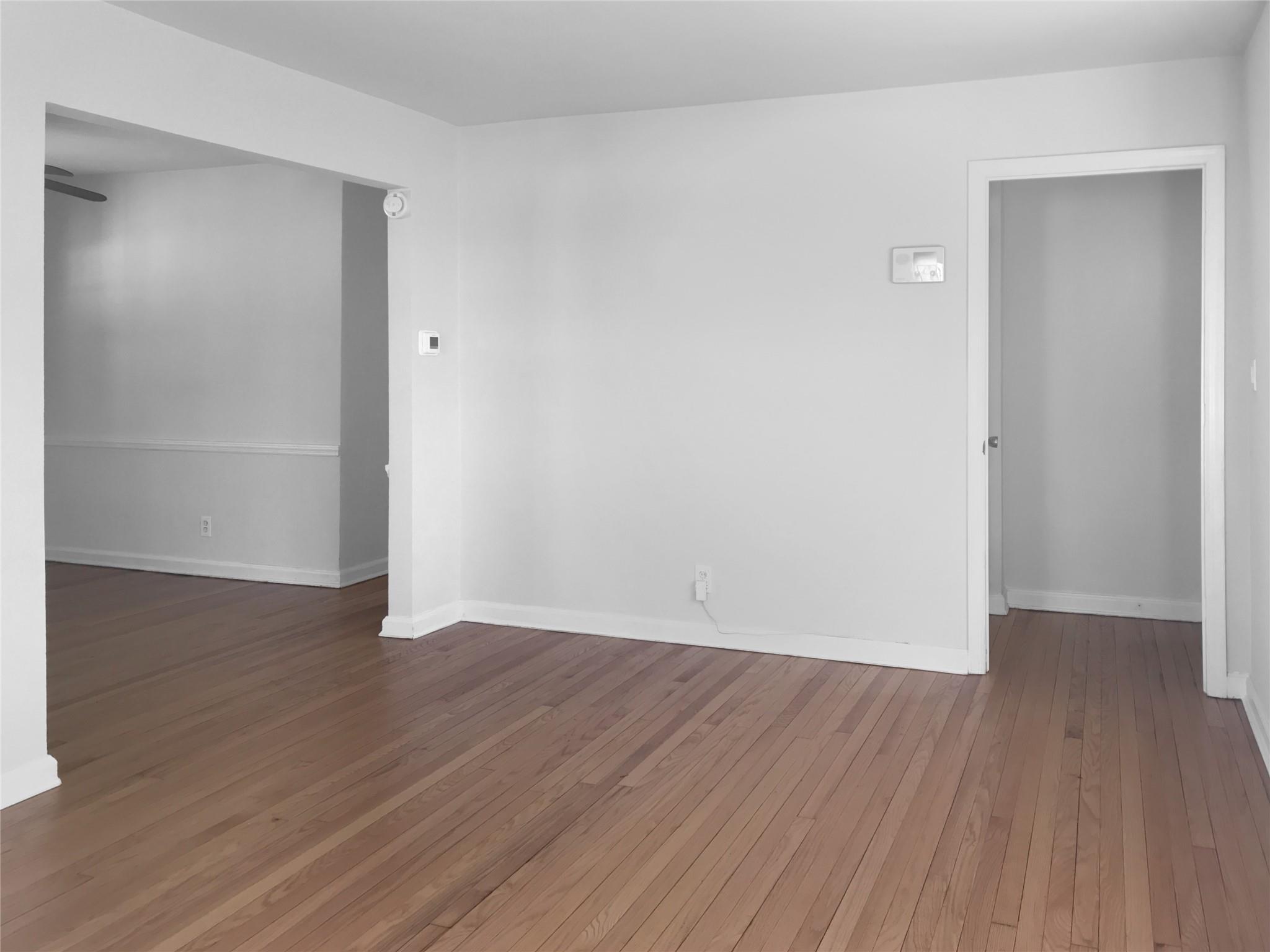1035 Bonaparte Place, Levittown, New York image 9