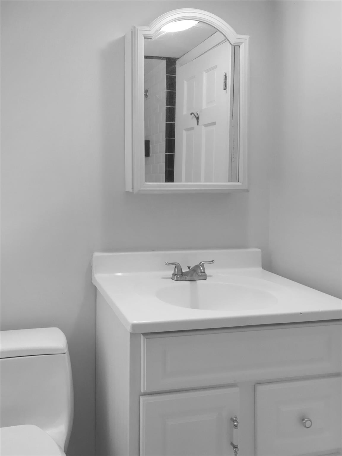 1035 Bonaparte Place, Levittown, New York image 7