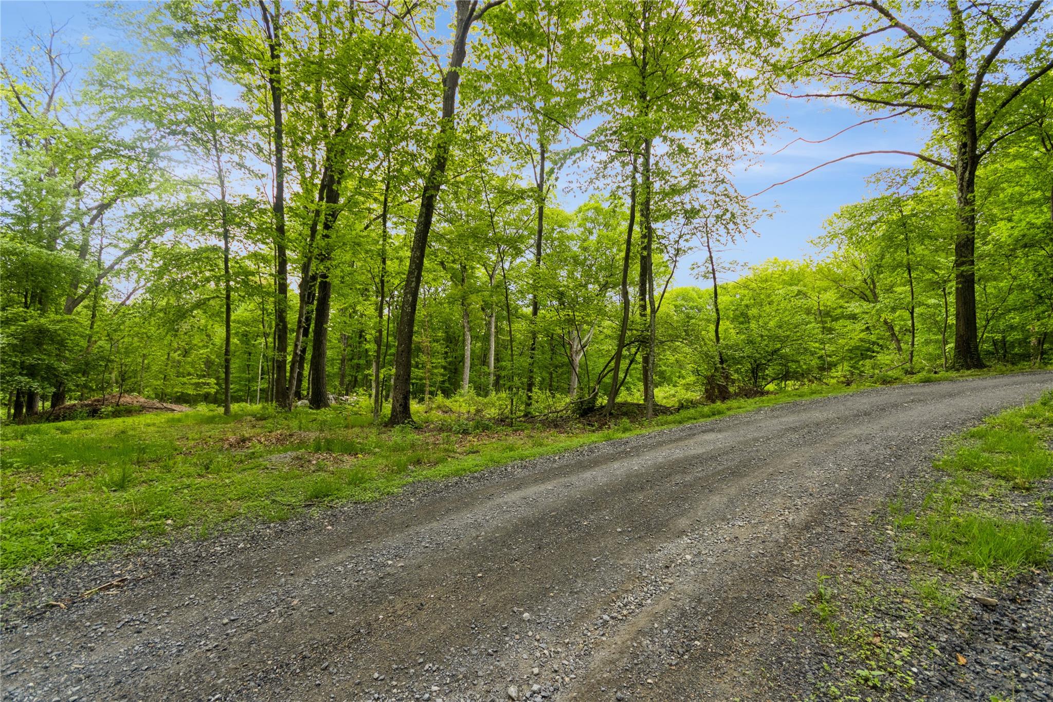 87 Crest Road, Cold Spring, New York image 8