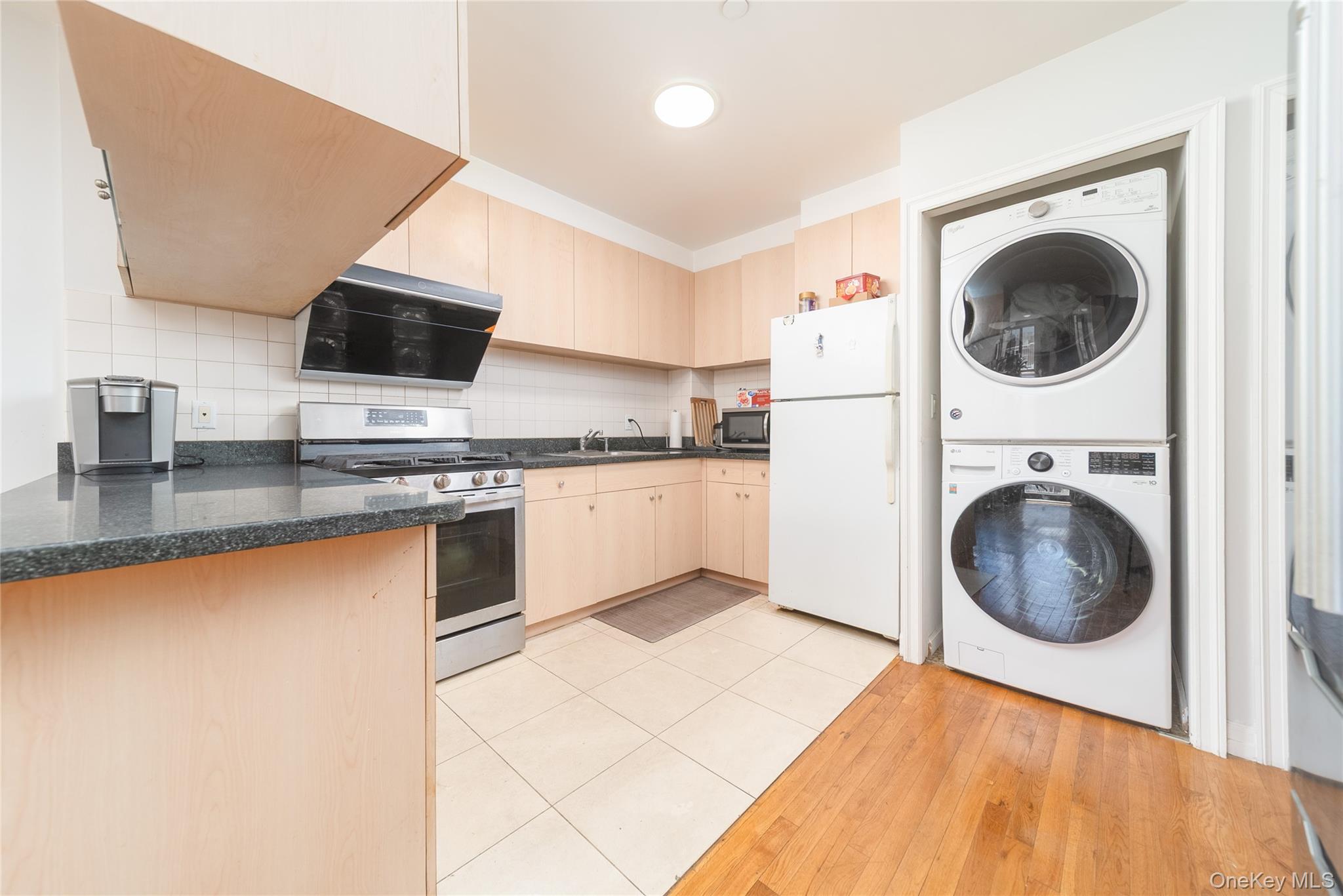 146-14 35th Avenue 5A