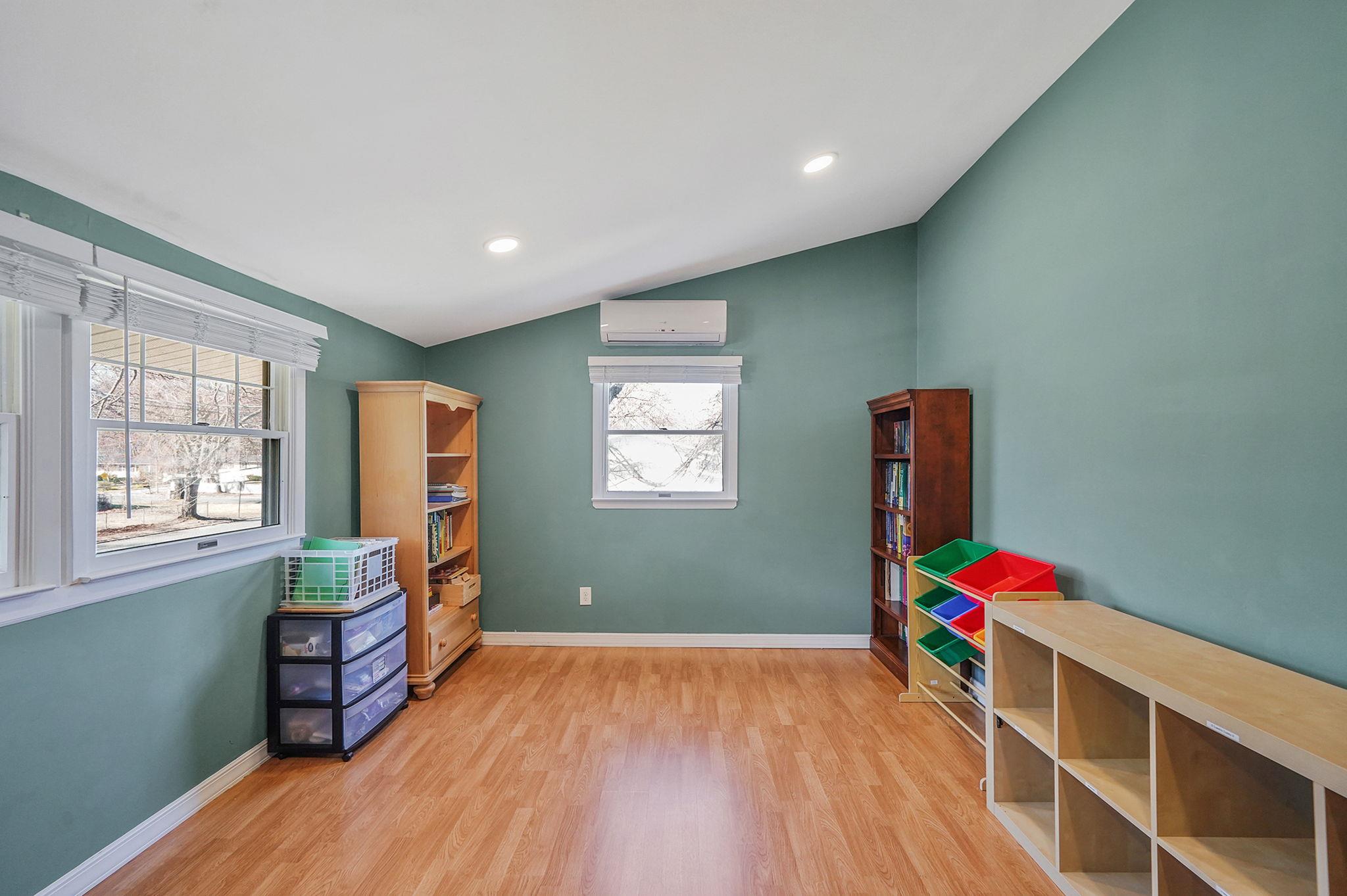 3 Lodge Lane, East Setauket, New York image 12