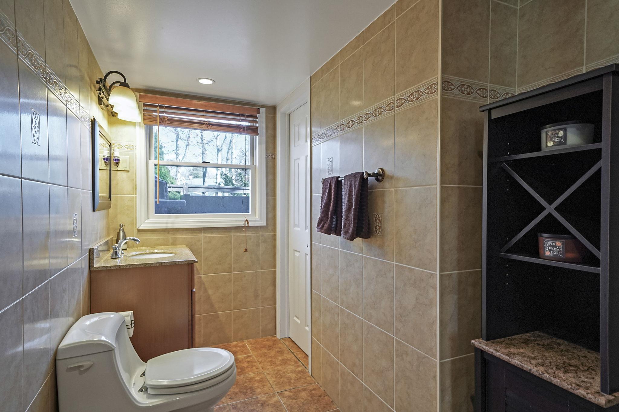3 Lodge Lane, East Setauket, New York image 23