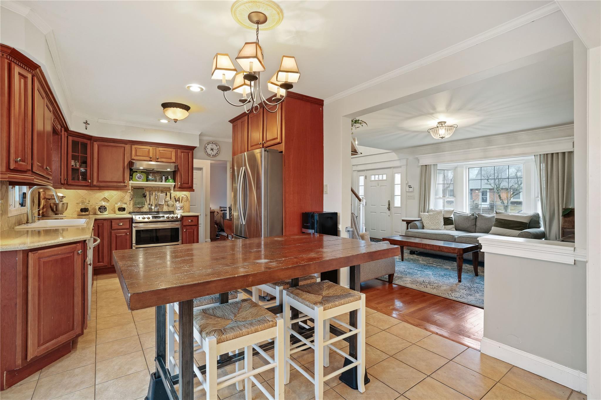 231 Doris Avenue, Franklin Square, New York image 9