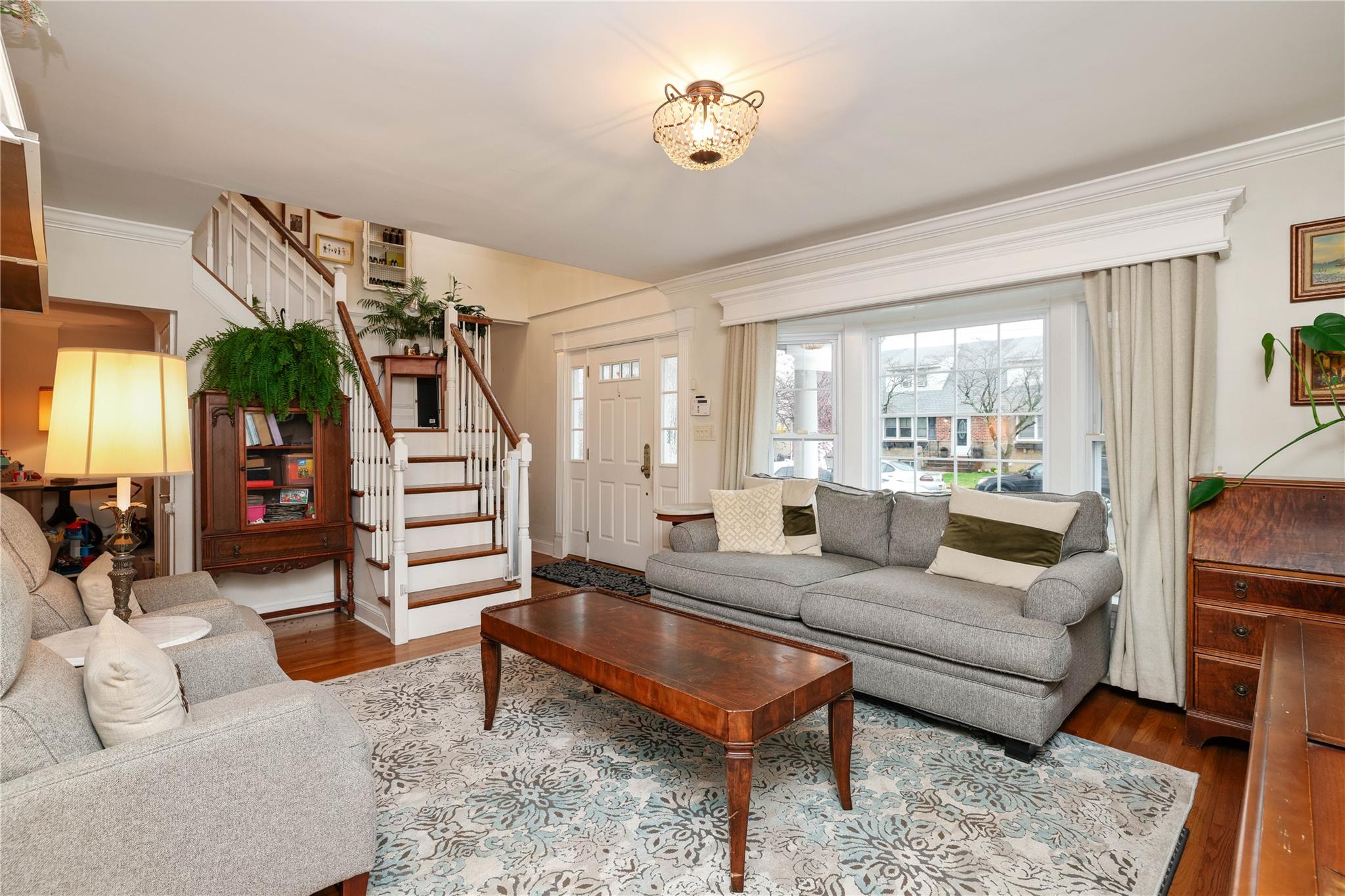 231 Doris Avenue, Franklin Square, New York image 2