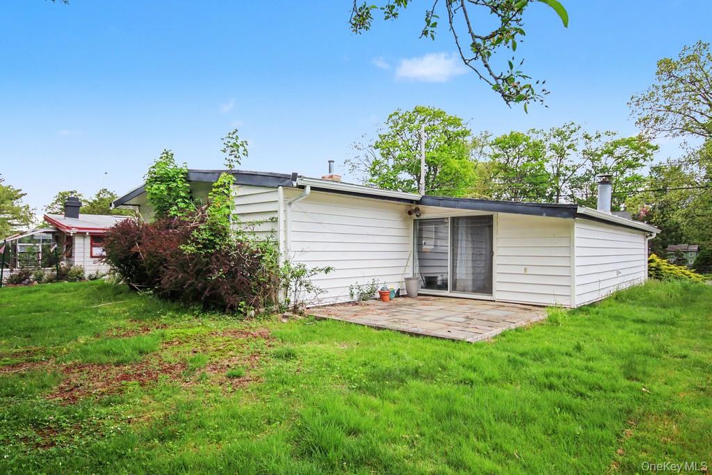 386 Lake Louise Marie Road