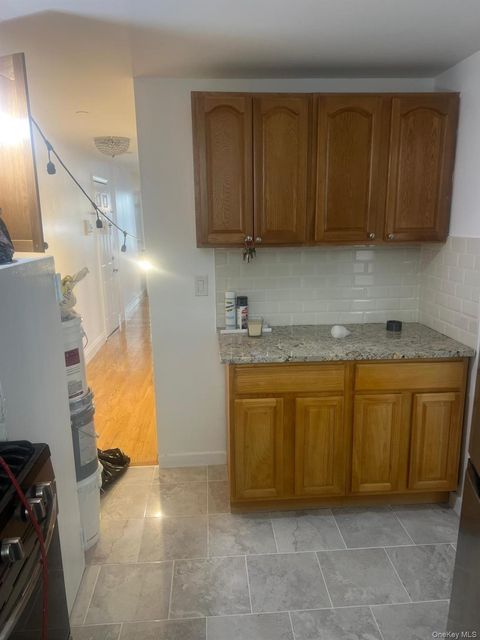 23 Main Yonkers NY 10701