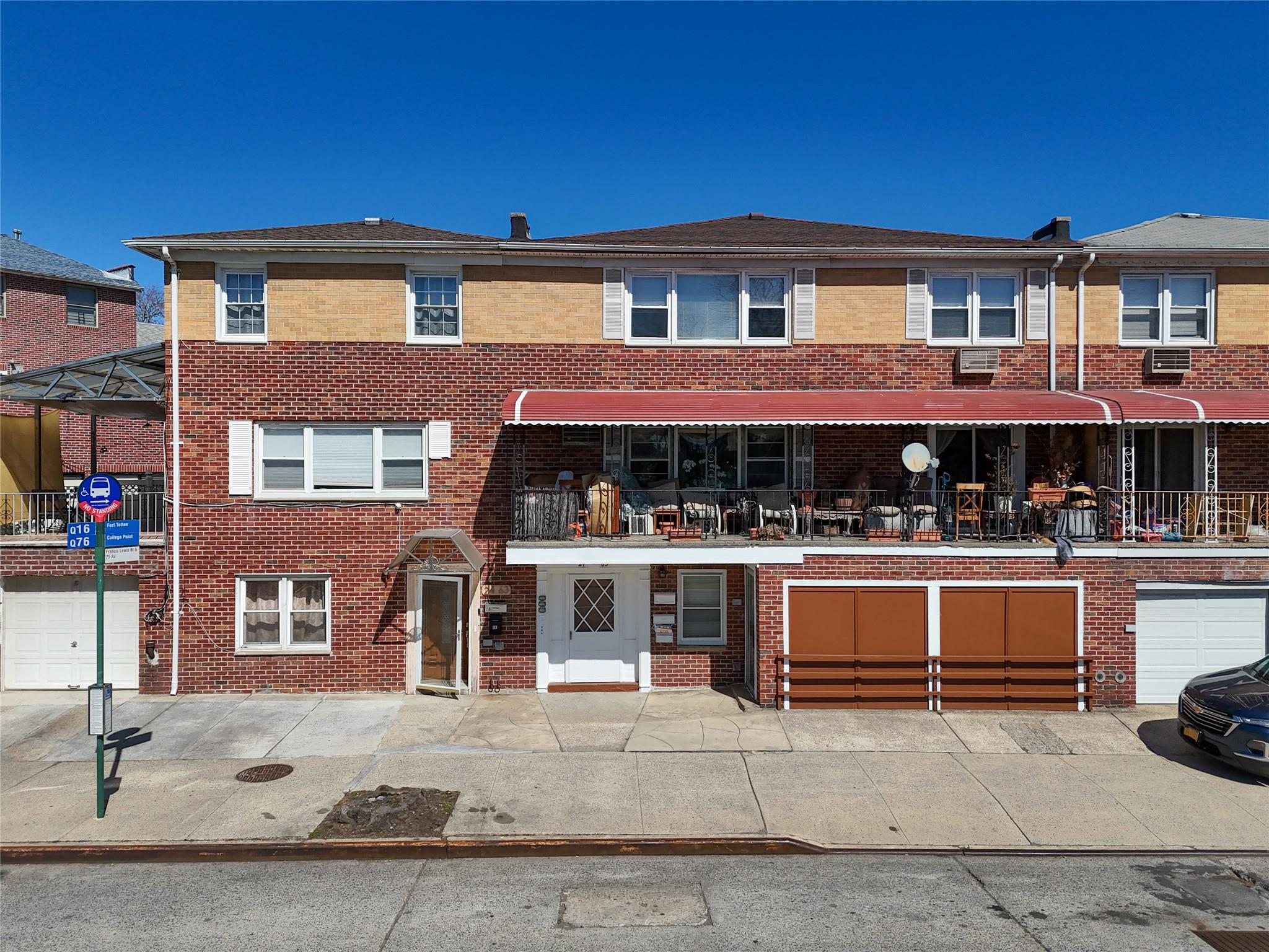 Property for Sale at Francis Lewis Blvd Blvd, Whitestone, Queens, NY - Bedrooms: 7 
Bathrooms: 5  - $1,788,000