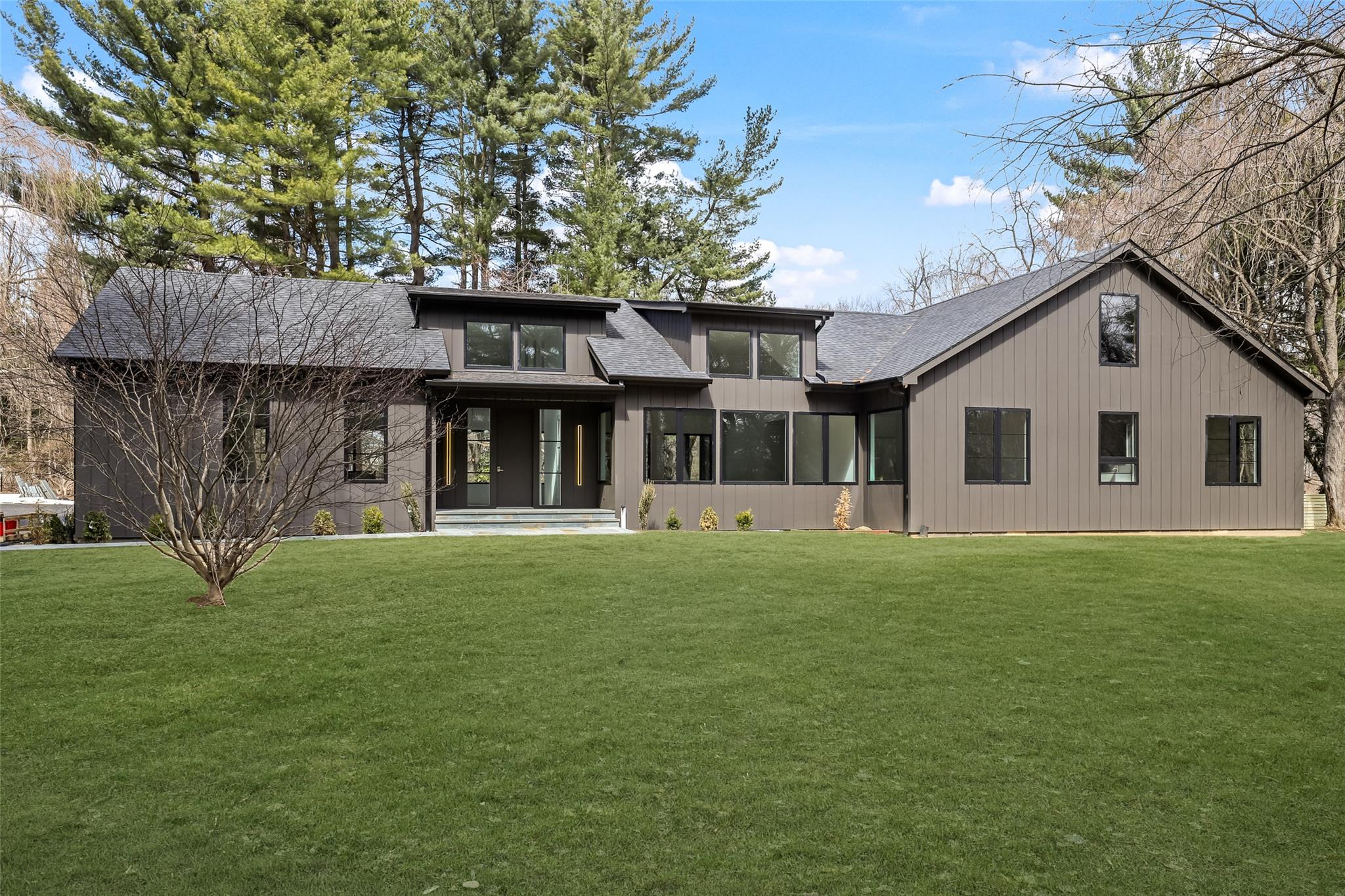 462 Bedford Road, Armonk, New York image 1