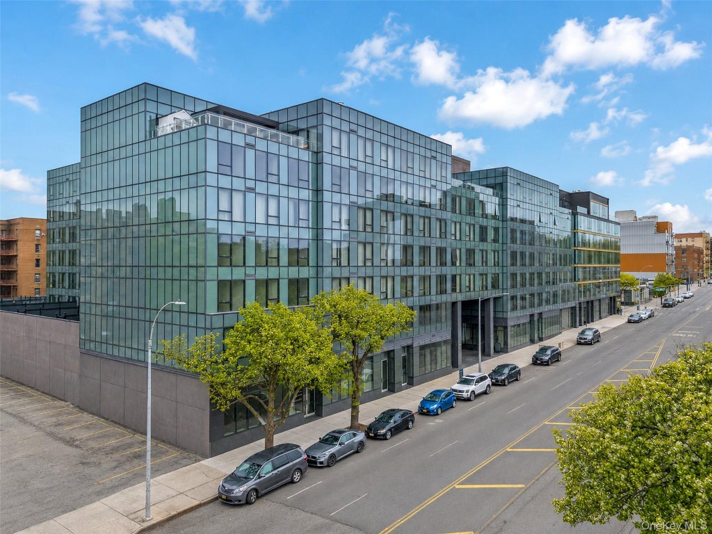 Photo of 14449 Northern Boulevard #608, Flushing, NY 11354 (MLS # 1047085)